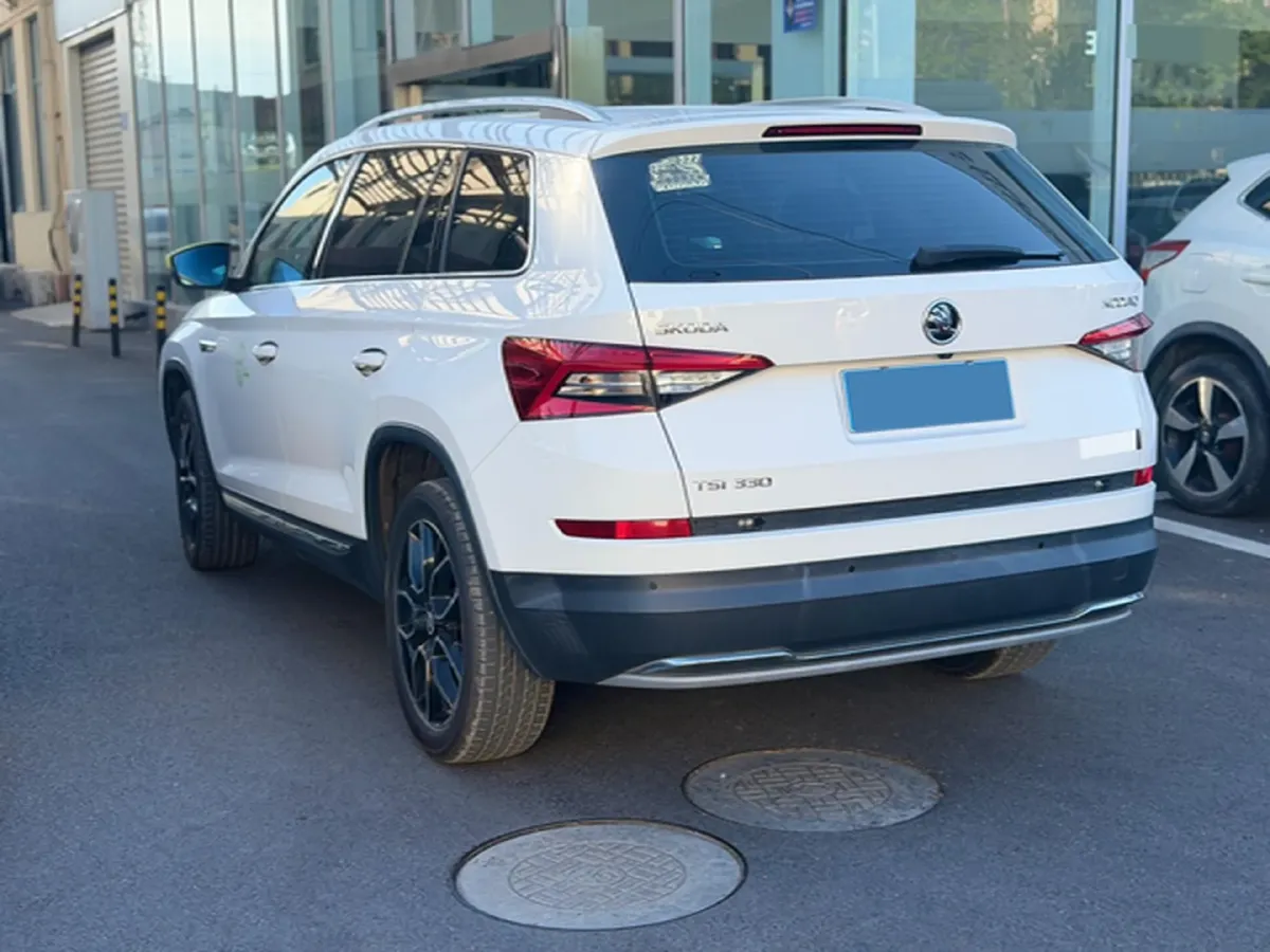 2018 Skoda Kodiak 2.0T 186HP L4 7DCT,autocango,china used car exporter,china ev exporter,chinese used car exporter,chinese used ev exporter