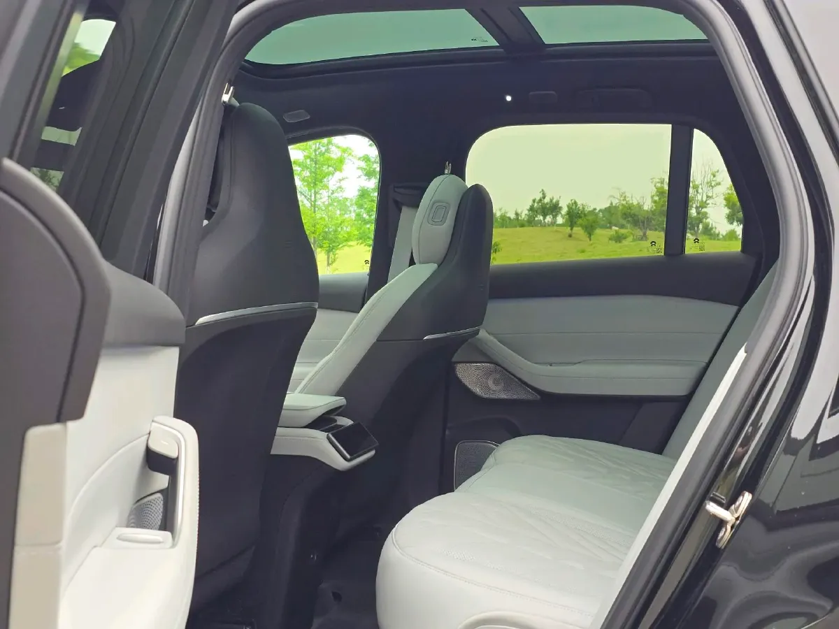 2025 NIO ES6 BEV,autocango,china used car exporter,china ev exporter,chinese used car exporter,chinese used ev exporter