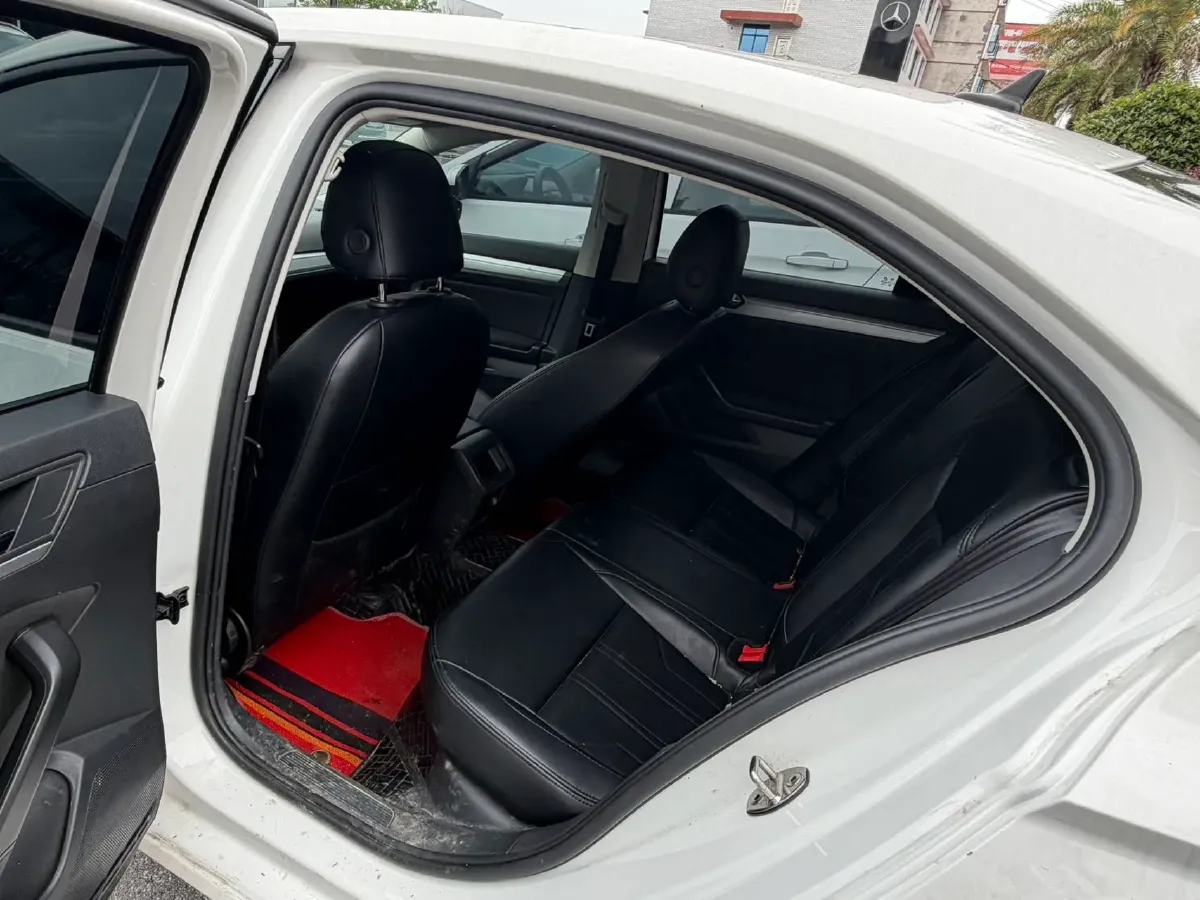 2021 DongFeng Forthing S50EV BEV 57.2KWH,autocango,china used car exporter,china ev exporter,chinese used car exporter,chinese used ev exporter