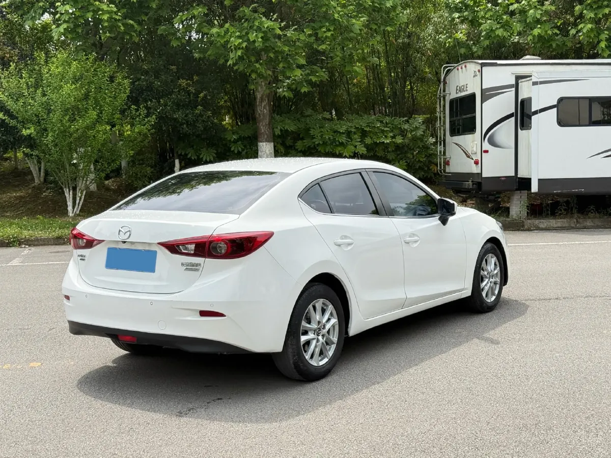 2017 Mazda 3 Axela 1.5L 117HP L4 6MT,autocango,china used car exporter,china ev exporter,chinese used car exporter,chinese used ev exporter