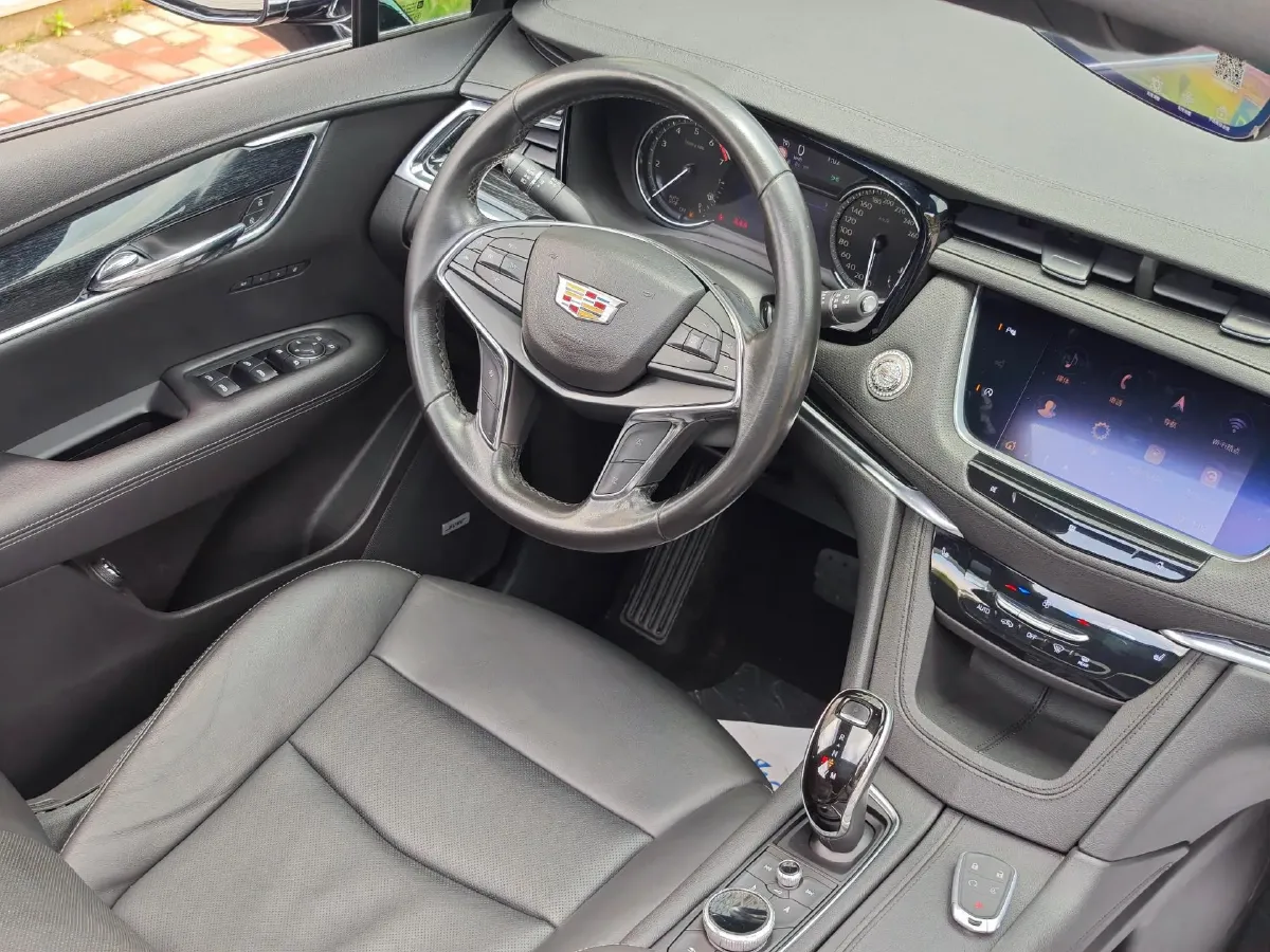 2020 Cadillac XT5 2.0T 237HP L4 9AT,autocango,china used car exporter,china ev exporter,chinese used car exporter,chinese used ev exporter