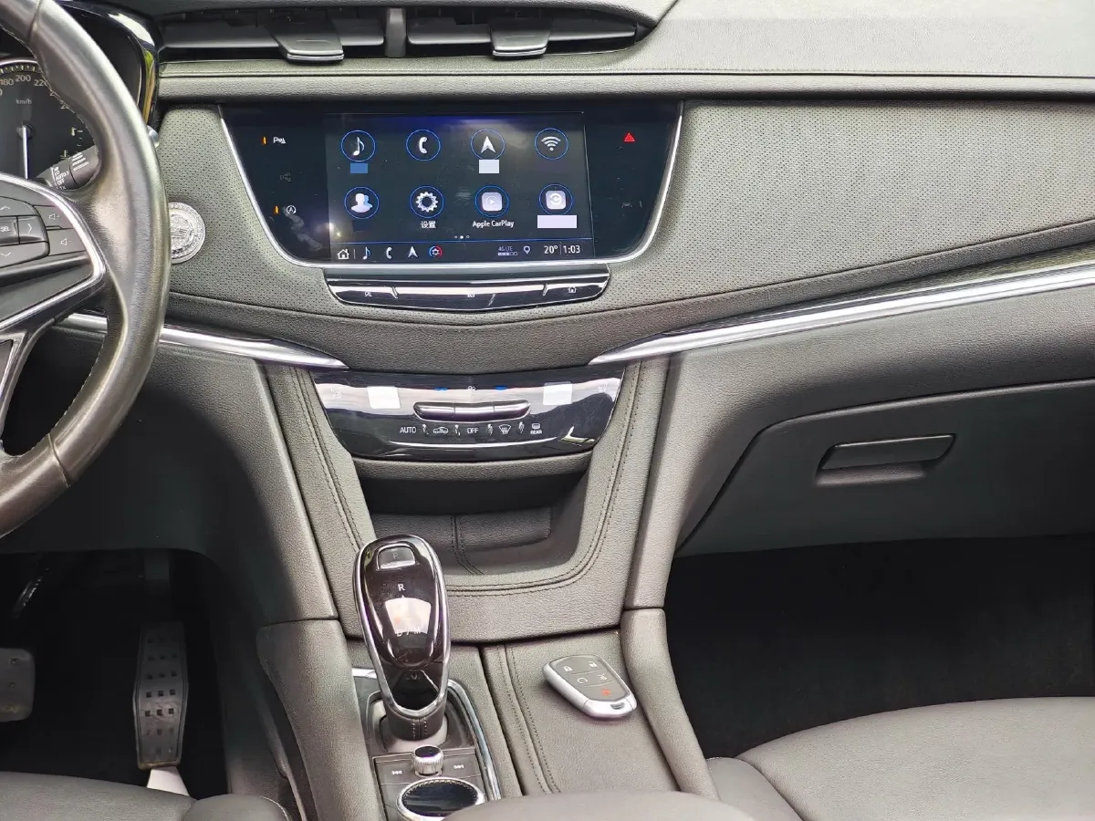 2020 Cadillac XT5 2.0T 237HP L4 9AT,autocango,china used car exporter,china ev exporter,chinese used car exporter,chinese used ev exporter
