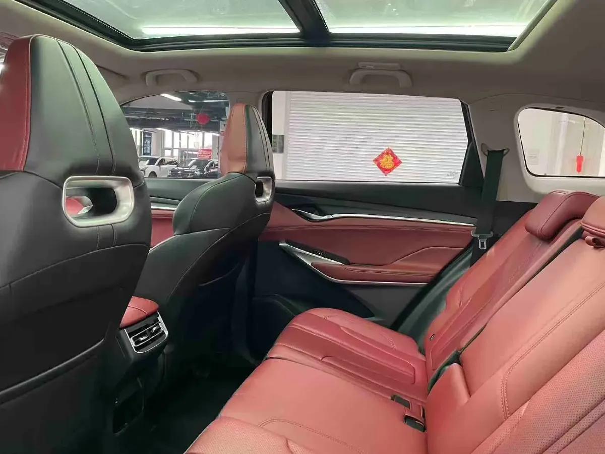 2021 ChangAn CS75 Plus 2.0T 233HP L4 8AT,autocango,china used car exporter,china ev exporter,chinese used car exporter,chinese used ev exporter