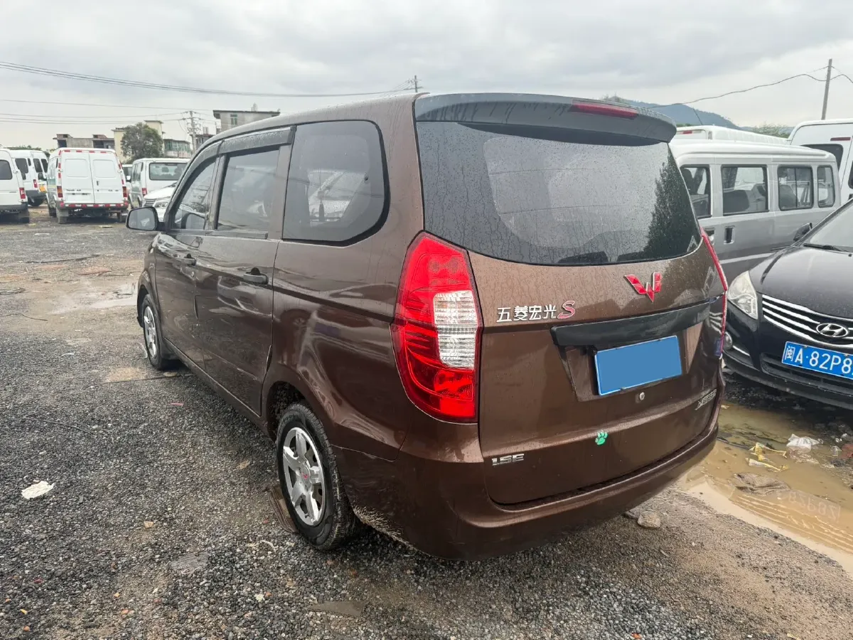 2018 WuLing HongGuang 1.5L 105HP L4 5MT,autocango,china used car exporter,china ev exporter,chinese used car exporter,chinese used ev exporter