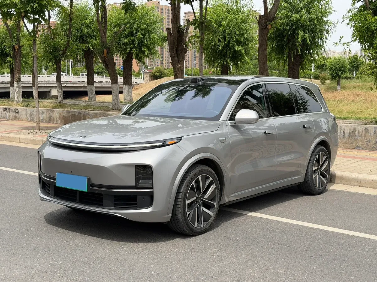 2022 Li L9 Range Extended 154HP REEV 42.6KWH,autocango,china used car exporter,china ev exporter,chinese used car exporter,chinese used ev exporter