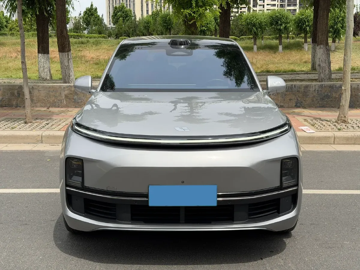 2022 Li L9 Range Extended 154HP REEV 42.6KWH,autocango,china used car exporter,china ev exporter,chinese used car exporter,chinese used ev exporter