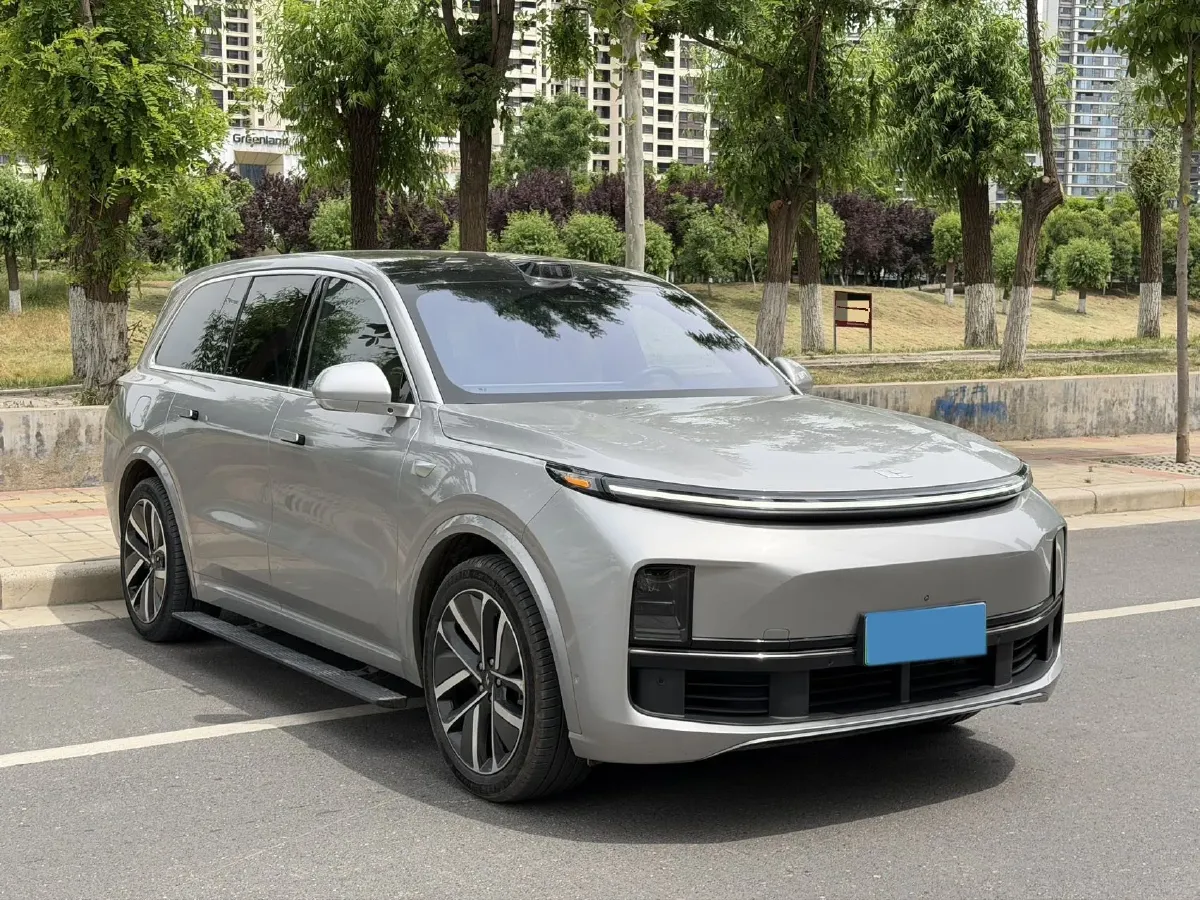 2022 Li L9 Range Extended 154HP REEV 42.6KWH,autocango,china used car exporter,china ev exporter,chinese used car exporter,chinese used ev exporter
