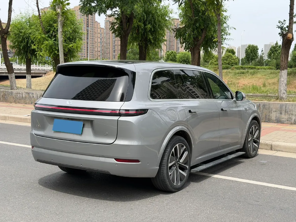 2022 Li L9 Range Extended 154HP REEV 42.6KWH,autocango,china used car exporter,china ev exporter,chinese used car exporter,chinese used ev exporter