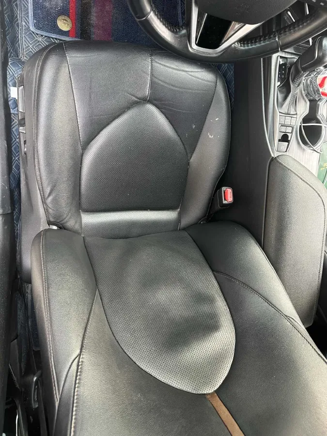 2021 Toyota Camry 2.5L 178HP L4 E-CVT Hybrid,autocango,china used car exporter,china ev exporter,chinese used car exporter,chinese used ev exporter