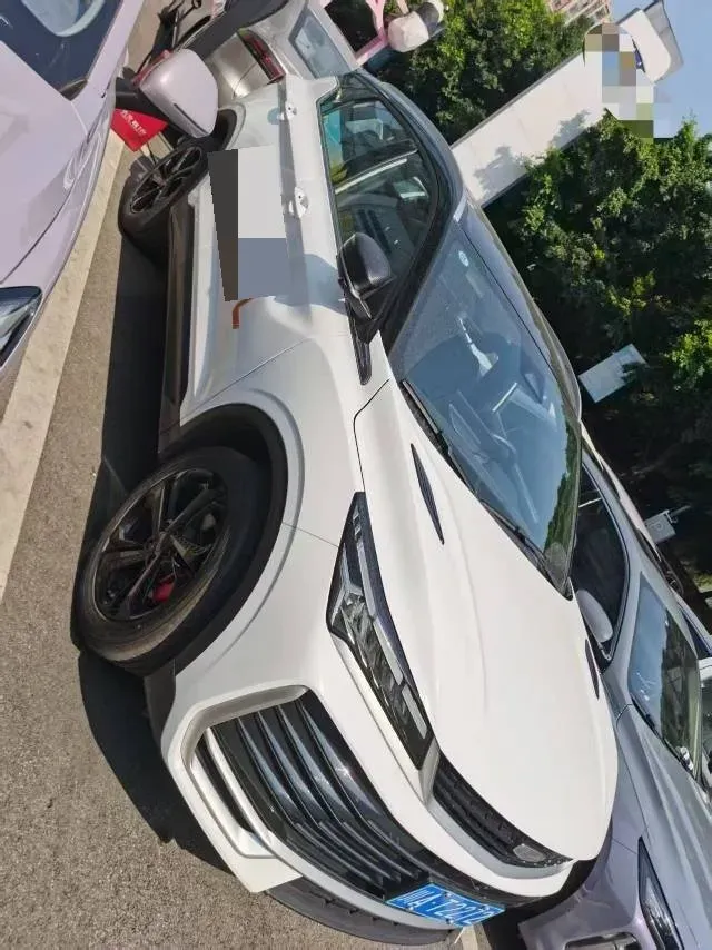 2025 Geely Coolray 1.5T 181HP L4 7DCT,autocango,china used car exporter,china ev exporter,chinese used car exporter,chinese used ev exporter