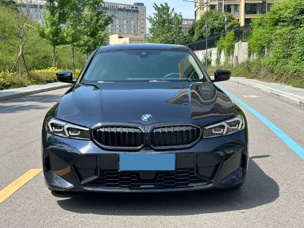 2025 BMW 3 Series 2.0T 245HP L4 8AT,autocango,china used car exporter,china ev exporter,chinese used car exporter,chinese used ev exporter