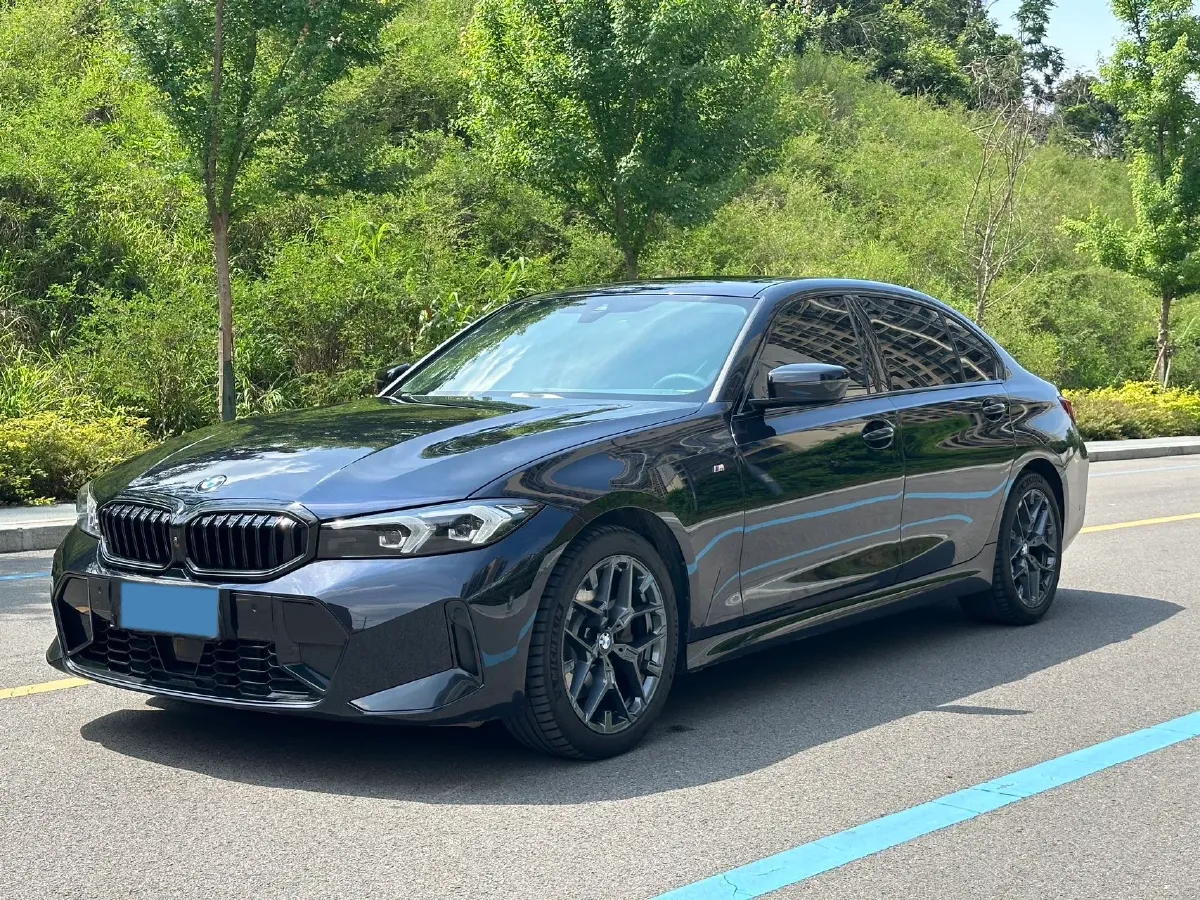 2025 BMW 3 Series 2.0T 245HP L4 8AT,autocango,china used car exporter,china ev exporter,chinese used car exporter,chinese used ev exporter
