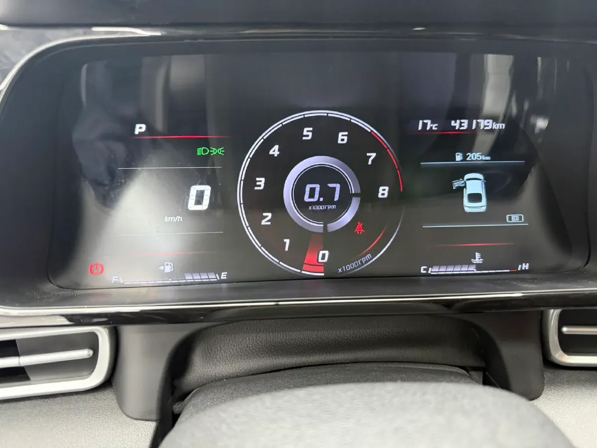 2022 Hyundai Elantra 1.5L 115HP L4 CVT,autocango,china used car exporter,china ev exporter,chinese used car exporter,chinese used ev exporter