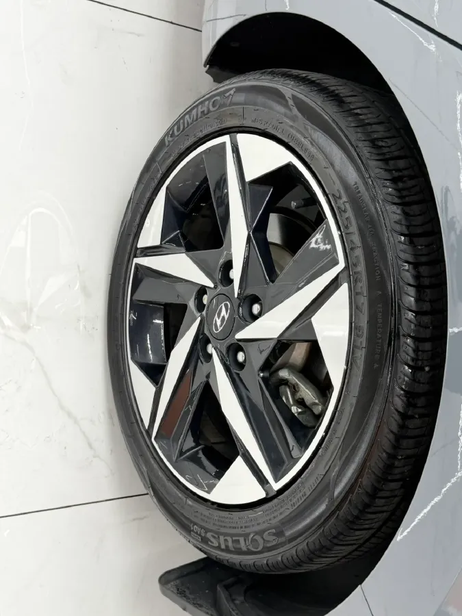 2022 Hyundai Elantra 1.5L 115HP L4 CVT,autocango,china used car exporter,china ev exporter,chinese used car exporter,chinese used ev exporter