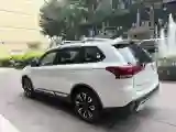 2020 Mitsubishi Outlander 2.0L 166HP L4 CVT