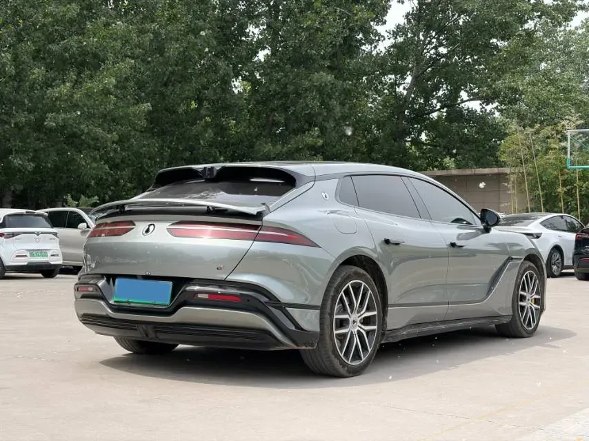 2024 Denza DenzaZ9GT 2.0T 207HP L4 E-CVT PHEV 38.5KWH,autocango,china used car exporter,china ev exporter,chinese used car exporter,chinese used ev exporter