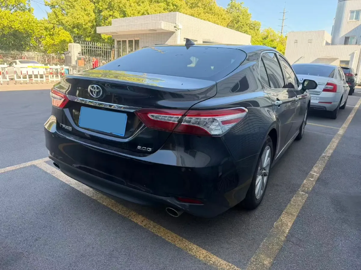 2021 Toyota Camry 2.0L 178HP L4 CVT,autocango,china used car exporter,china ev exporter,chinese used car exporter,chinese used ev exporter