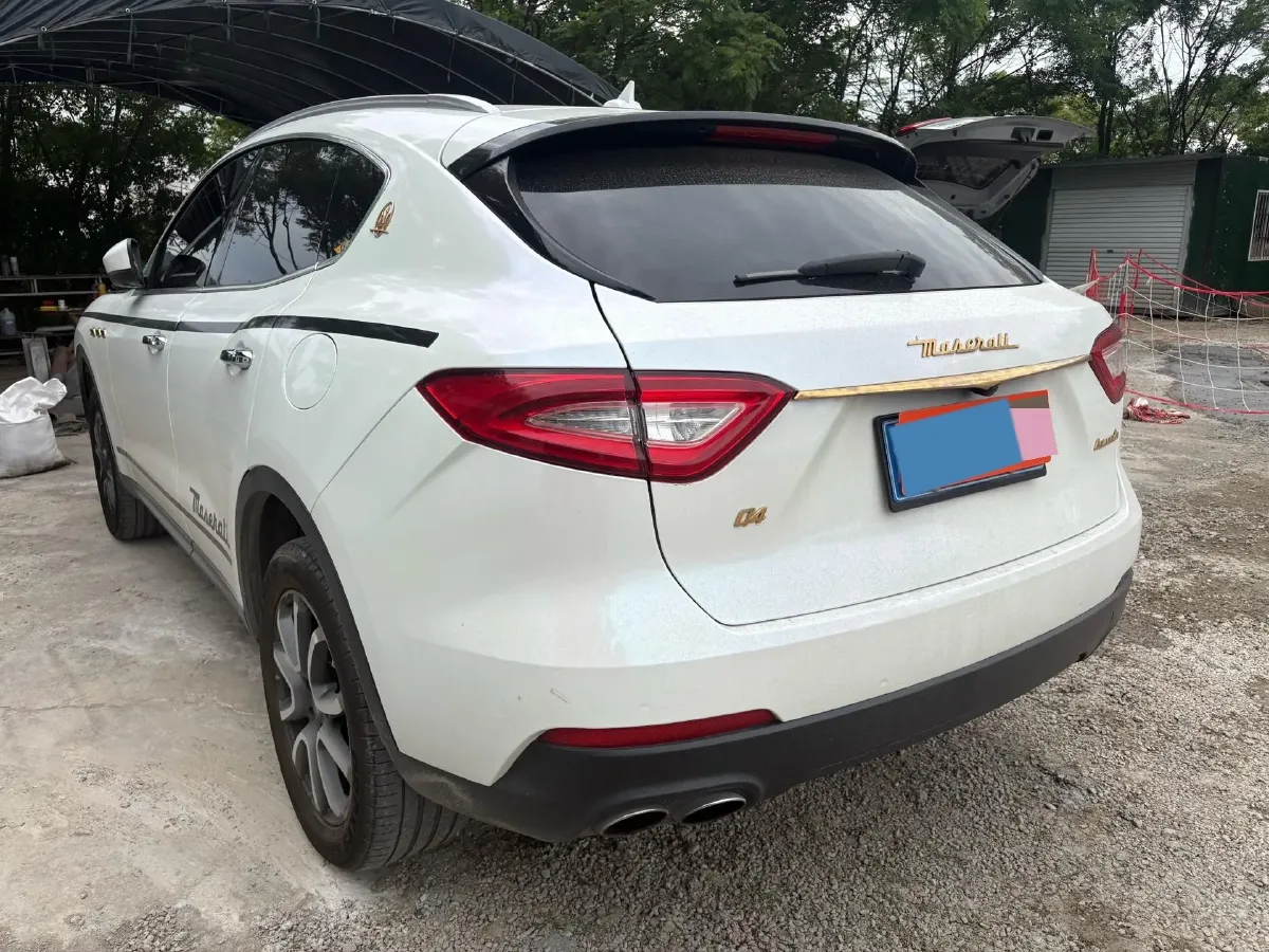 2018 Maserati Levante 3.0T 350HP V6 8AT,autocango,china used car exporter,china ev exporter,chinese used car exporter,chinese used ev exporter