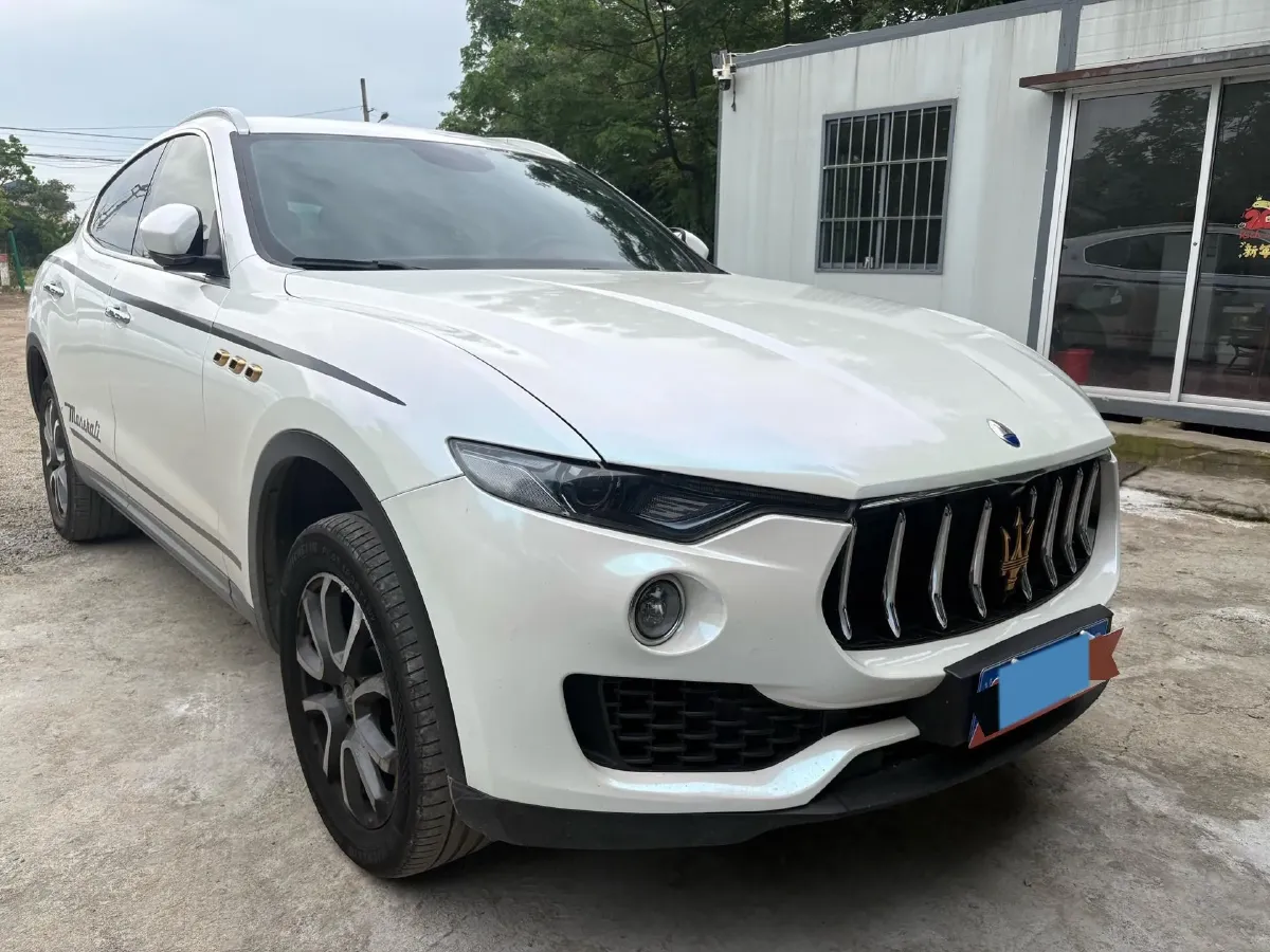 2018 Maserati Levante 3.0T 350HP V6 8AT,autocango,china used car exporter,china ev exporter,chinese used car exporter,chinese used ev exporter