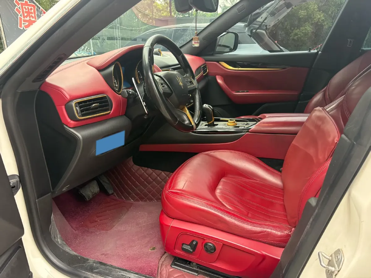 2018 Maserati Levante 3.0T 350HP V6 8AT,autocango,china used car exporter,china ev exporter,chinese used car exporter,chinese used ev exporter