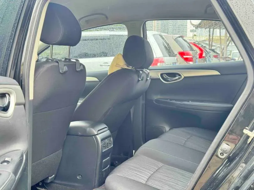 2021 Nissan Sylphy 1.6L 122HP L4 CVT,autocango,china used car exporter,china ev exporter,chinese used car exporter,chinese used ev exporter