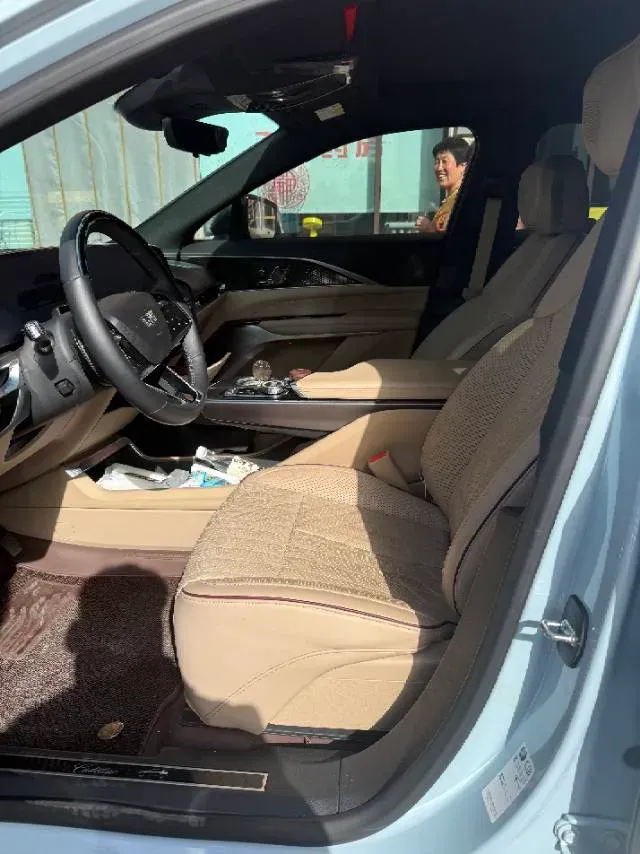 2022 Cadillac IQ Lyriq BEV 95.7KWH,autocango,china used car exporter,china ev exporter,chinese used car exporter,chinese used ev exporter