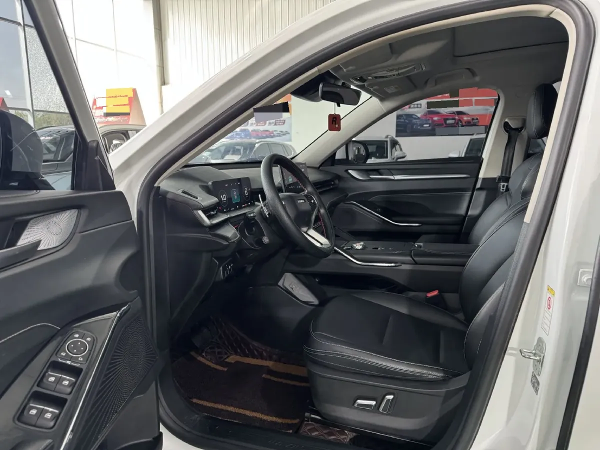 2022 Haval H6 1.5T 184HP L4 7DCT,autocango,china used car exporter,china ev exporter,chinese used car exporter,chinese used ev exporter