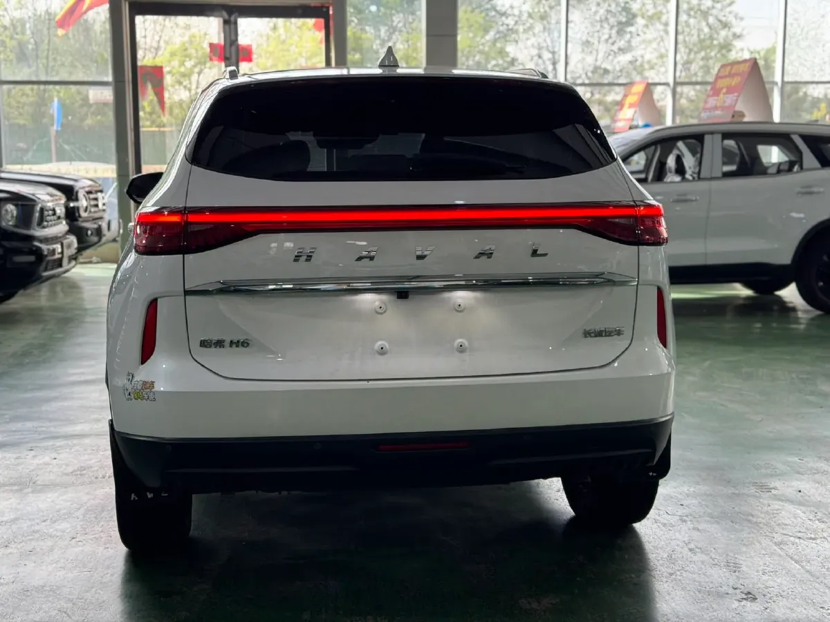 2022 Haval H6 1.5T 184HP L4 7DCT,autocango,china used car exporter,china ev exporter,chinese used car exporter,chinese used ev exporter