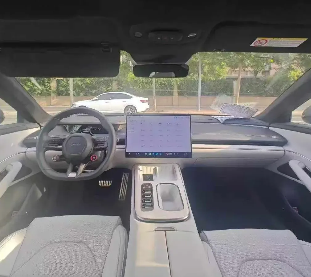 2024 MI SU7 BEV 101KWH,autocango,china used car exporter,china ev exporter,chinese used car exporter,chinese used ev exporter
