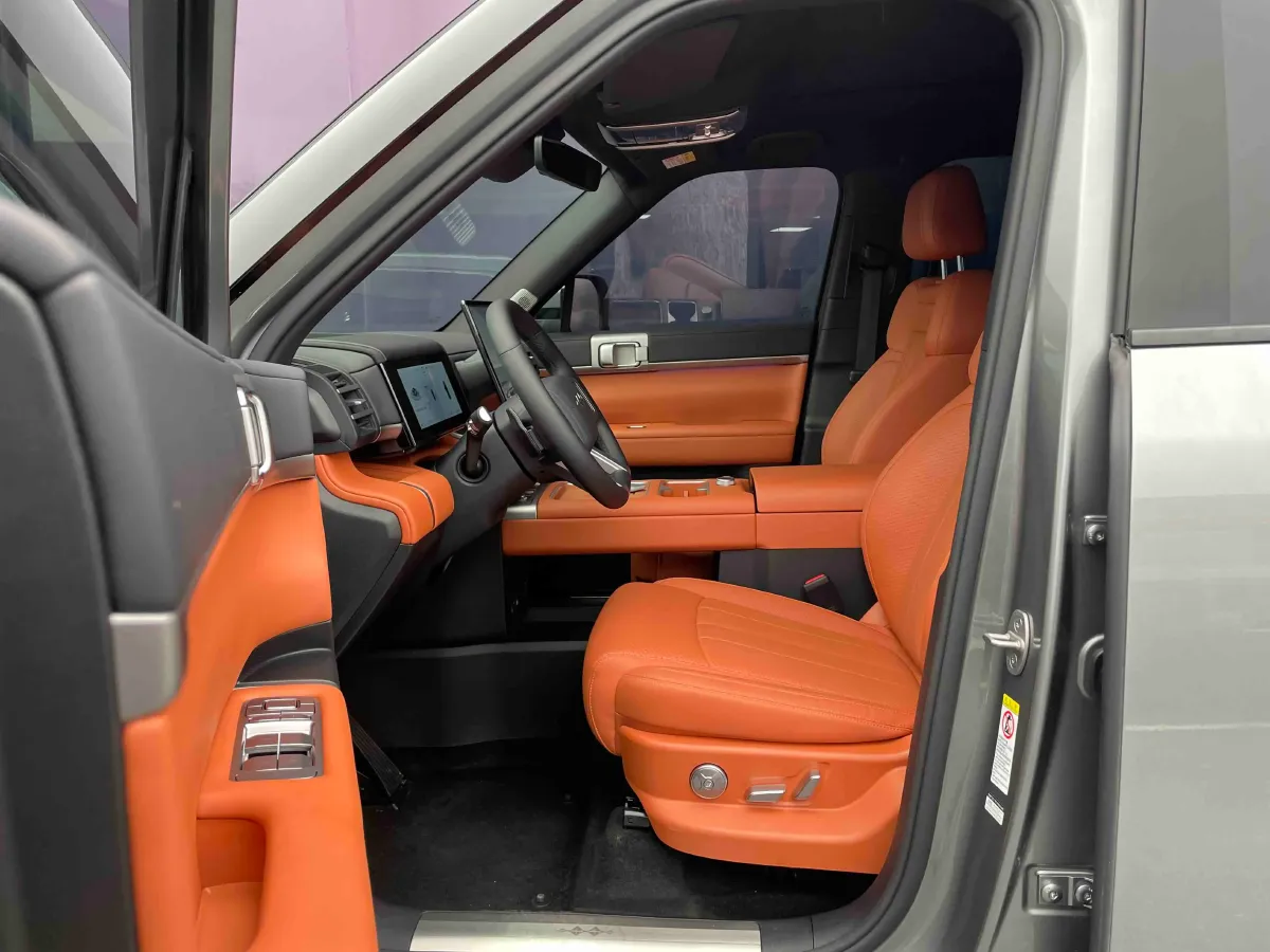 2025 FangChengBao Tai 7 1.5T 156HP L4 E-CVT PHEV,autocango,china used car exporter,china ev exporter,chinese used car exporter,chinese used ev exporter