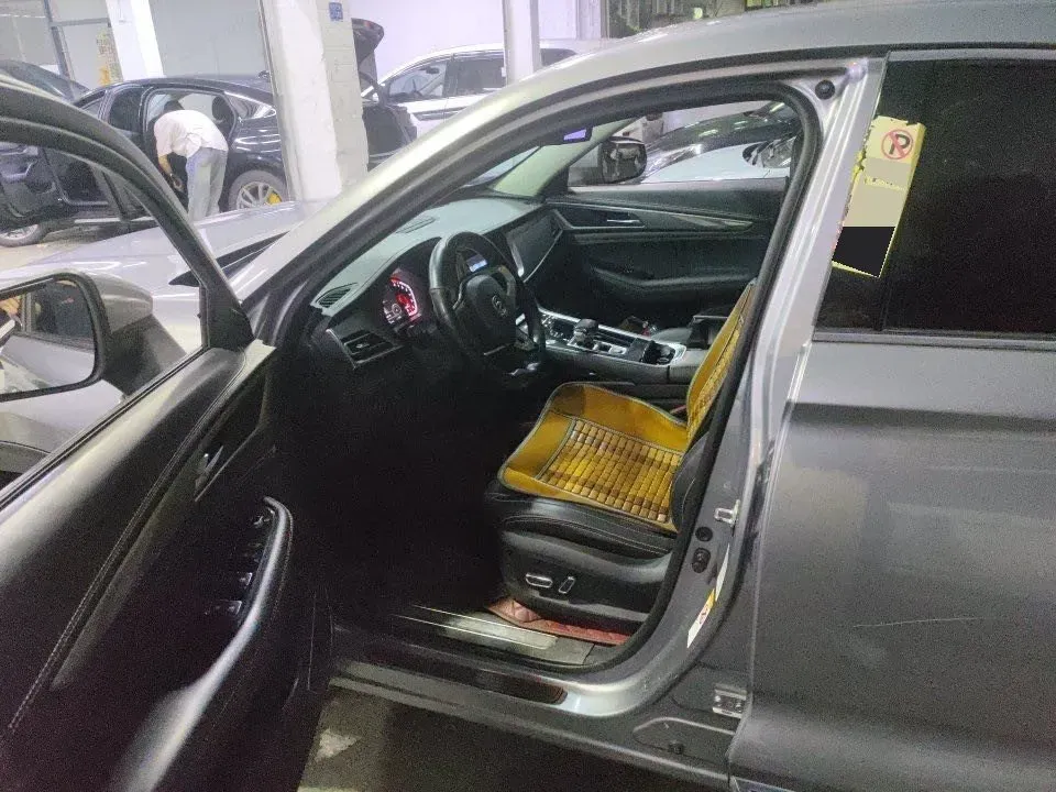 2019 ChangAn CS85 Coupe 1.5T 178HP L4 7DCT,autocango,china used car exporter,china ev exporter,chinese used car exporter,chinese used ev exporter