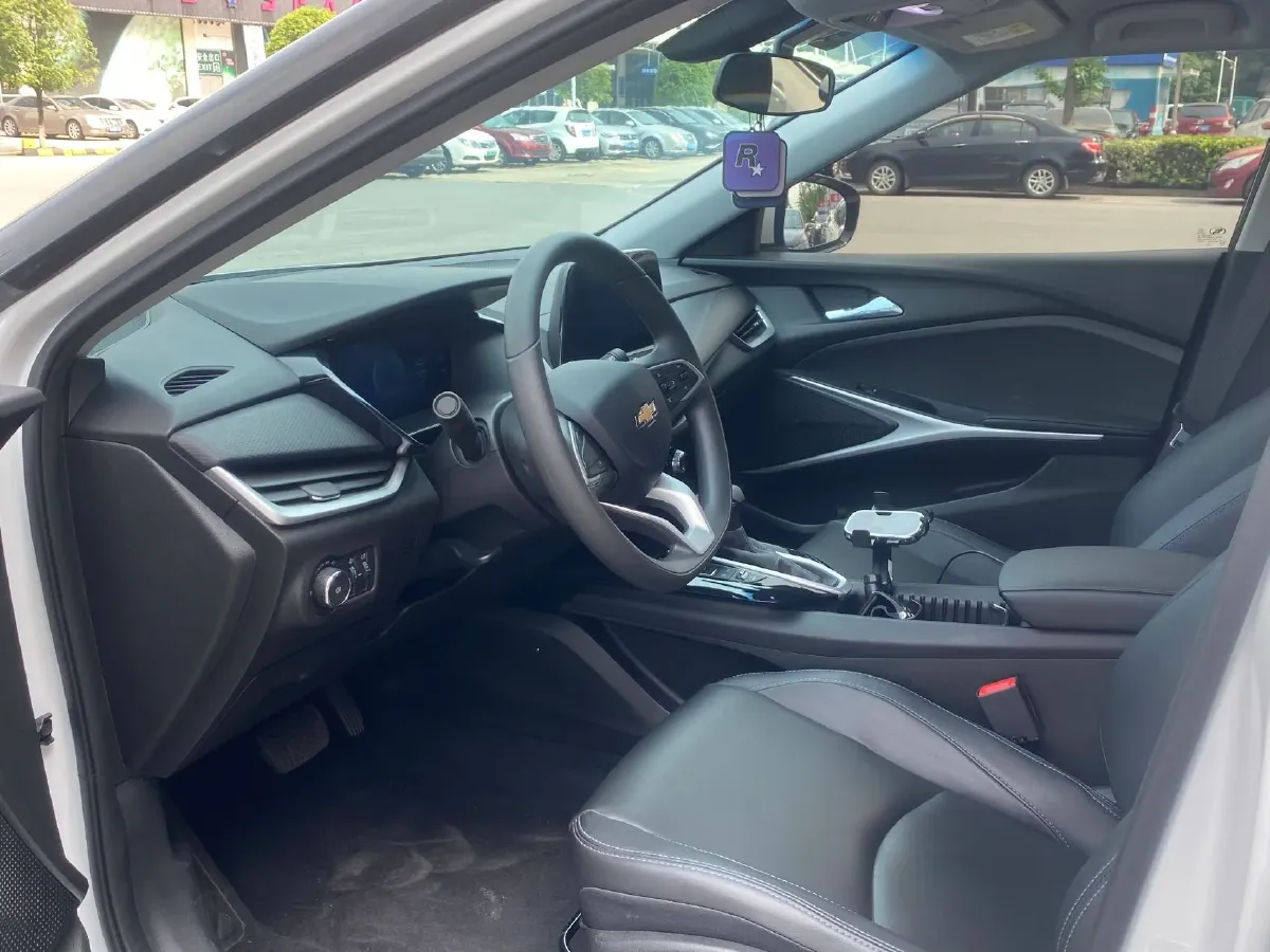 2024 Deepal S07 BEV 79.97KWH,autocango,china used car exporter,china ev exporter,chinese used car exporter,chinese used ev exporter
