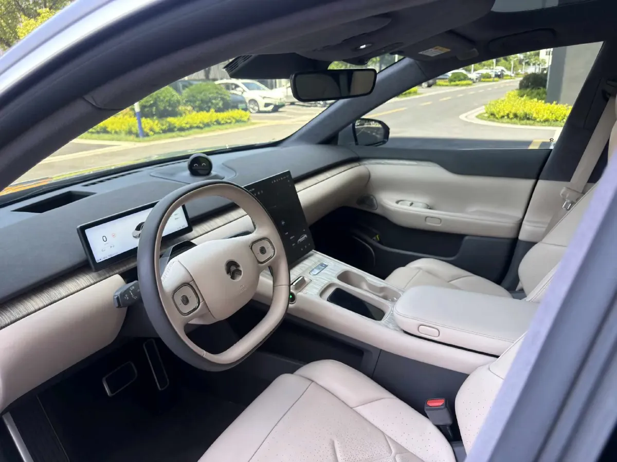 2021 Volkswagen ID.6 Crozz BEV 84.8KWH,autocango,china used car exporter,china ev exporter,chinese used car exporter,chinese used ev exporter