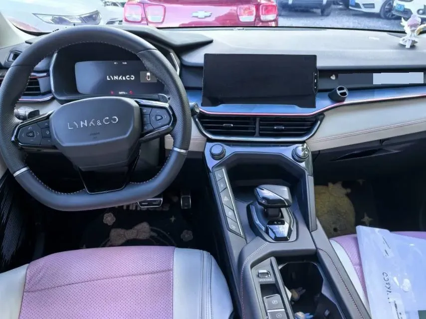 2020 LYNK&CO 06 1.5T 177HP L3 7DCT,autocango,china used car exporter,china ev exporter,chinese used car exporter,chinese used ev exporter