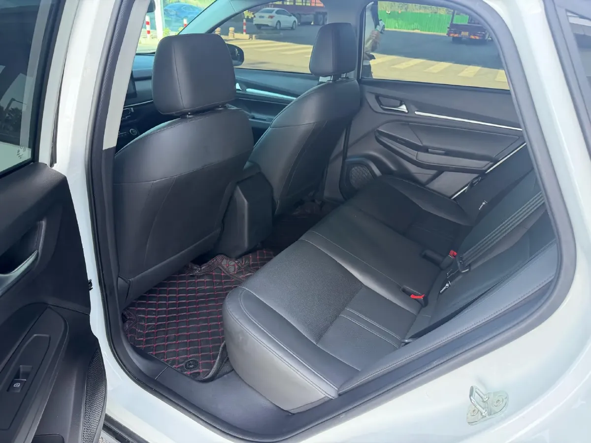 2021 Weltmeister E.5 BEV 49.92KWH,autocango,china used car exporter,china ev exporter,chinese used car exporter,chinese used ev exporter