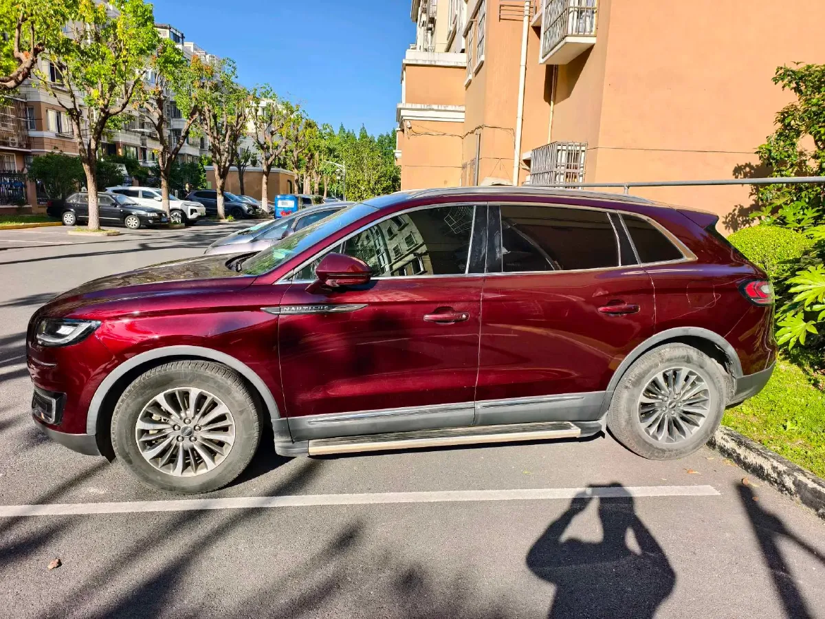 2019 Lincoln Nautilus 2.0T 224HP L4 8AT,autocango,china used car exporter,china ev exporter,chinese used car exporter,chinese used ev exporter