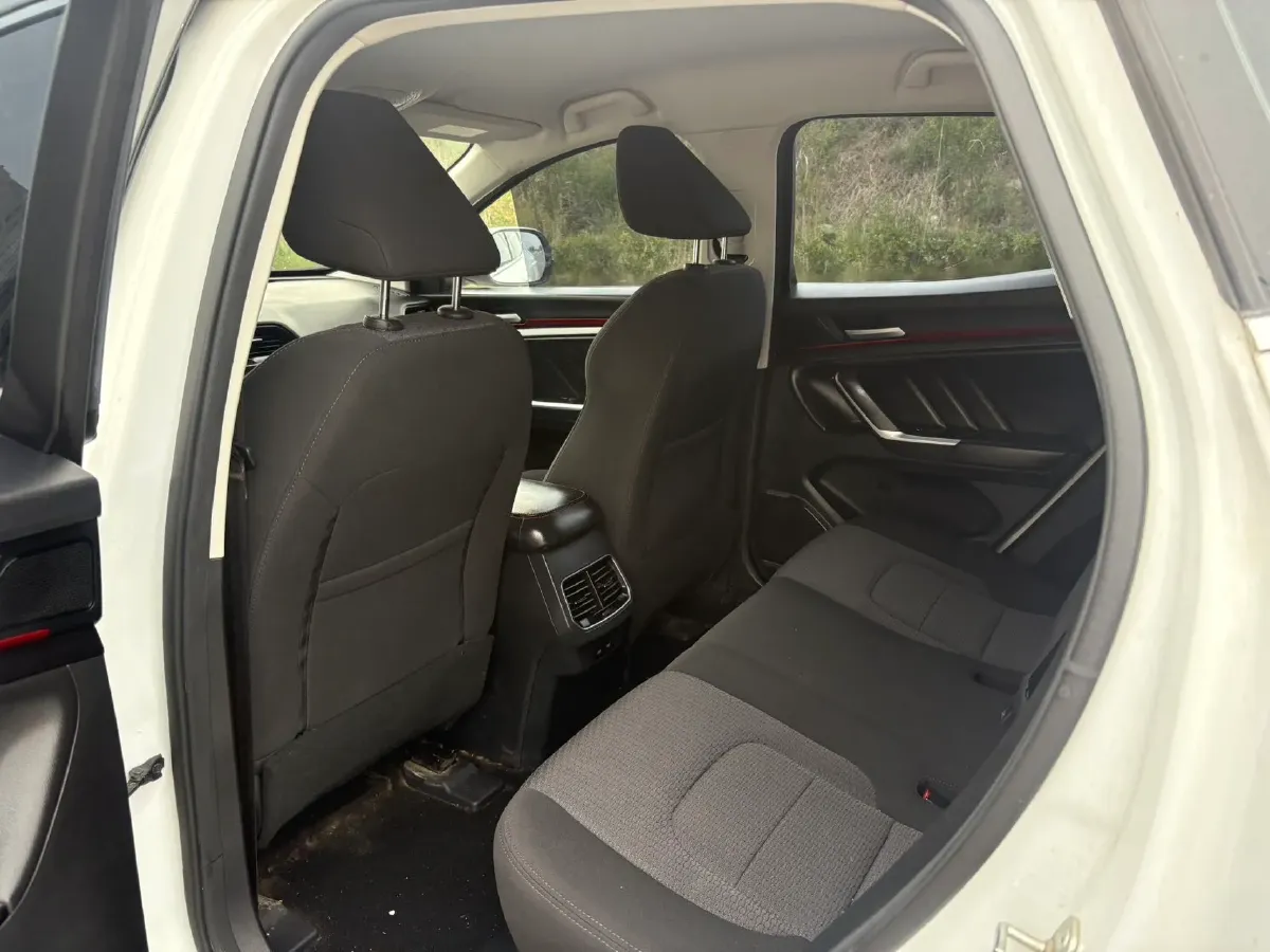 2019 Haval H4 1.5T 169HP L4 6MT,autocango,china used car exporter,china ev exporter,chinese used car exporter,chinese used ev exporter