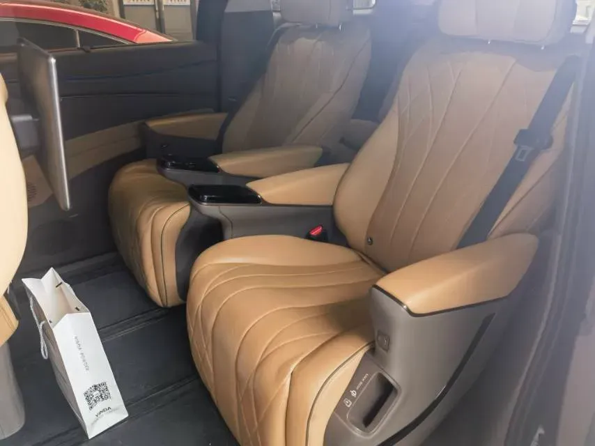 2022 Honda Odyssey 2.0L 146HP L4 E-CVT Hybrid,autocango,china used car exporter,china ev exporter,chinese used car exporter,chinese used ev exporter