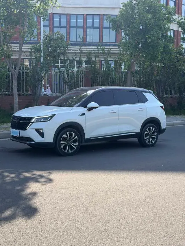 2021 WuLing XingChen 1.5T 147HP L4 CVT,autocango,china used car exporter,china ev exporter,chinese used car exporter,chinese used ev exporter