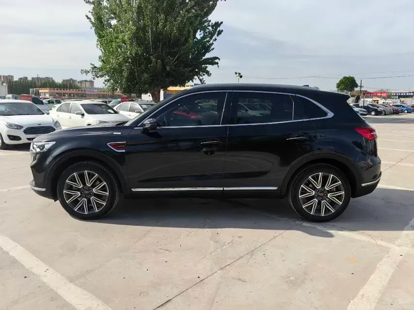 2022 HongQi HS5 2.0T 224HP L4 6AT,autocango,china used car exporter,china ev exporter,chinese used car exporter,chinese used ev exporter