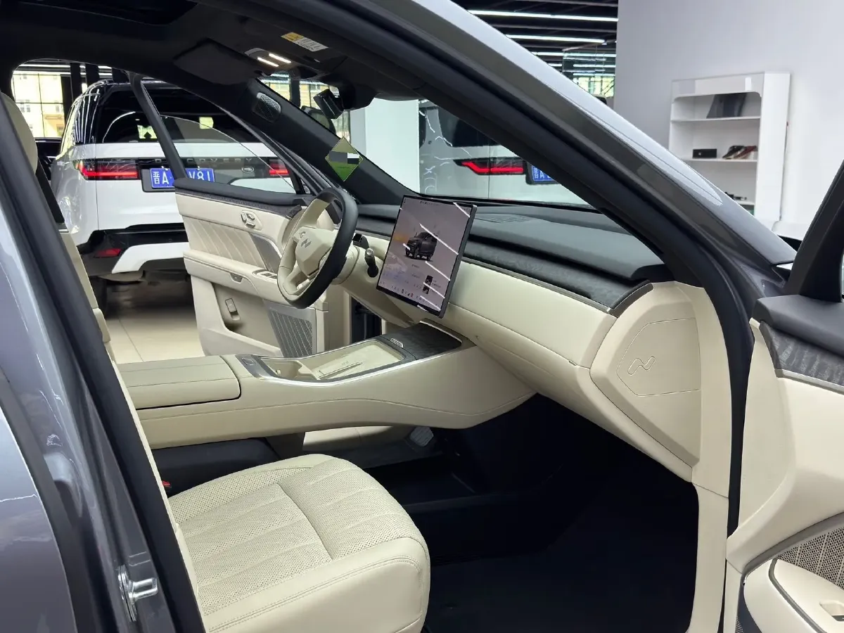 2025 ONVO L90 BEV,autocango,china used car exporter,china ev exporter,chinese used car exporter,chinese used ev exporter