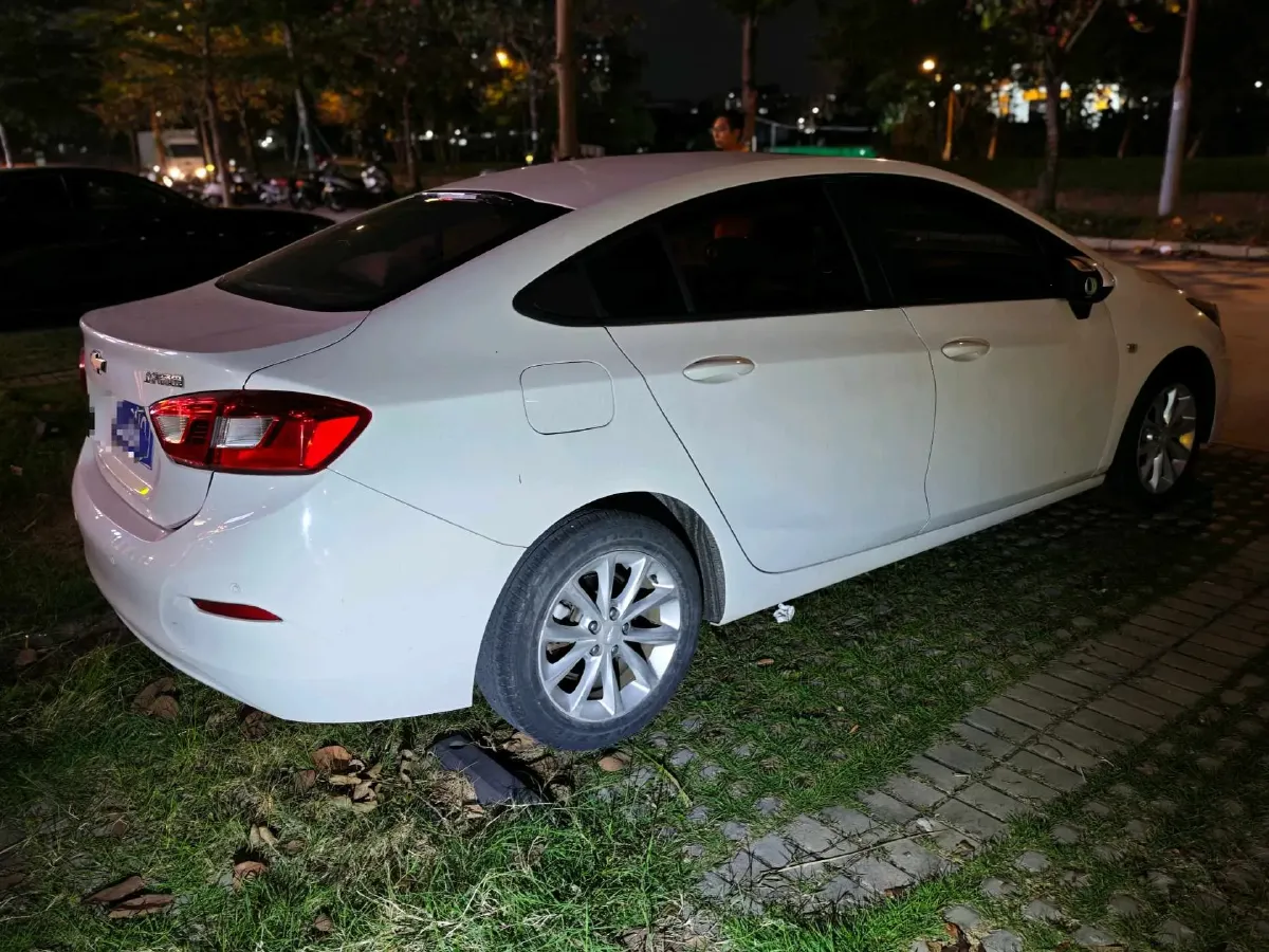 2017 Chevrolet Cruze 1.5L 114HP L4 6AT,autocango,china used car exporter,china ev exporter,chinese used car exporter,chinese used ev exporter