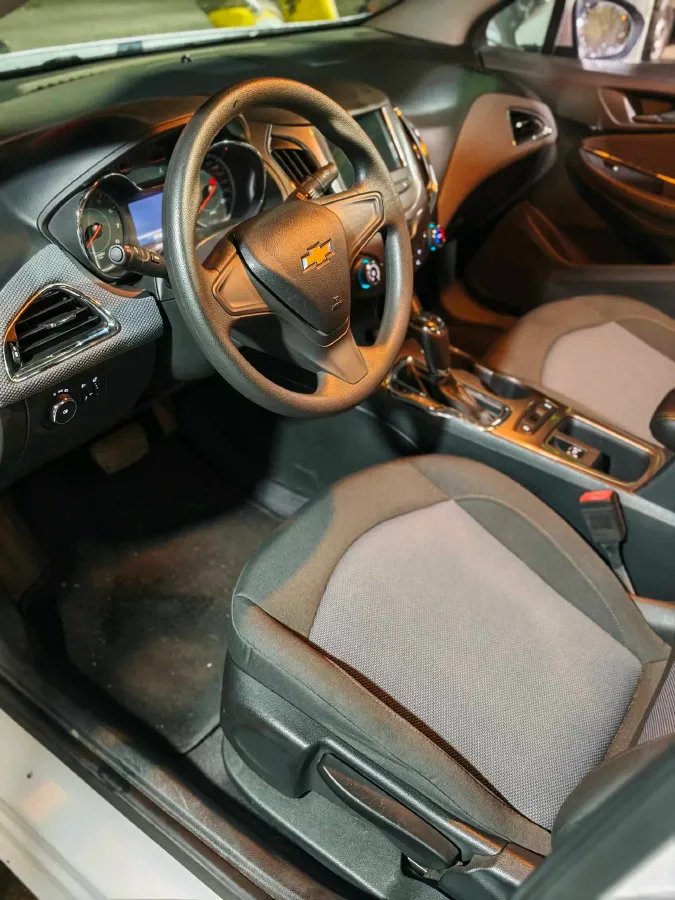 2017 Chevrolet Cruze 1.5L 114HP L4 6AT,autocango,china used car exporter,china ev exporter,chinese used car exporter,chinese used ev exporter