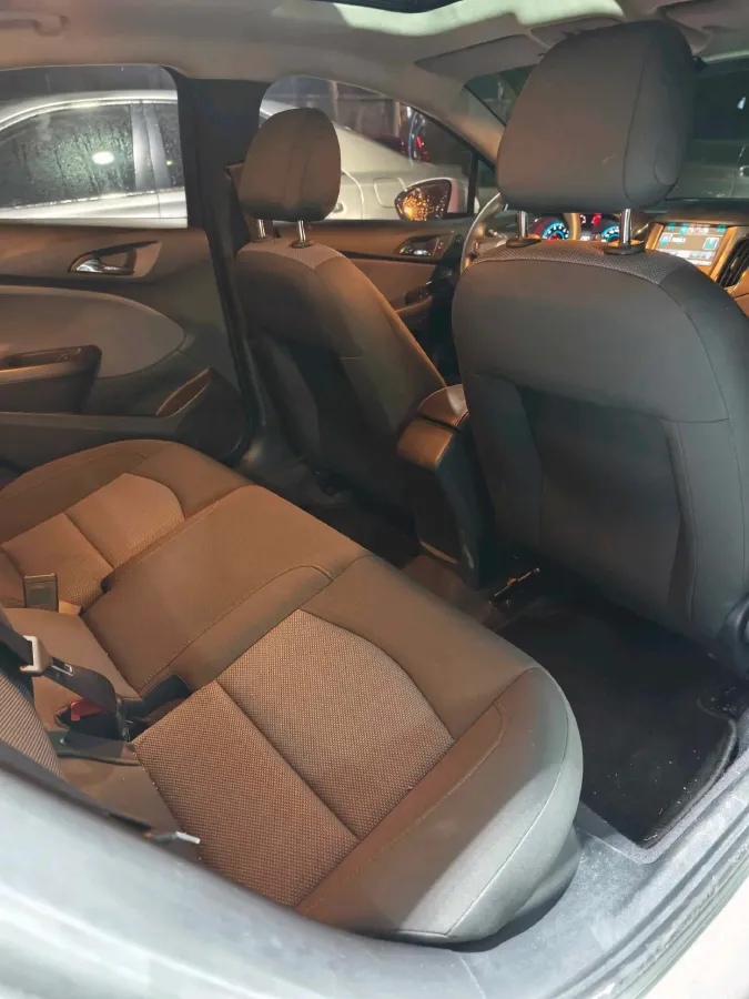 2017 Chevrolet Cruze 1.5L 114HP L4 6AT,autocango,china used car exporter,china ev exporter,chinese used car exporter,chinese used ev exporter