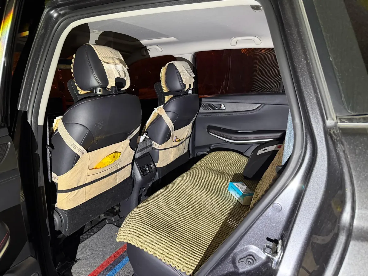 2022 ChangAn CS75 1.5T 180HP L4 7DCT,autocango,china used car exporter,china ev exporter,chinese used car exporter,chinese used ev exporter