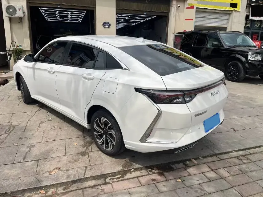2021 DongFeng Aeolus YiXuan 1.5T 150HP L4 6DCT,autocango,china used car exporter,china ev exporter,chinese used car exporter,chinese used ev exporter