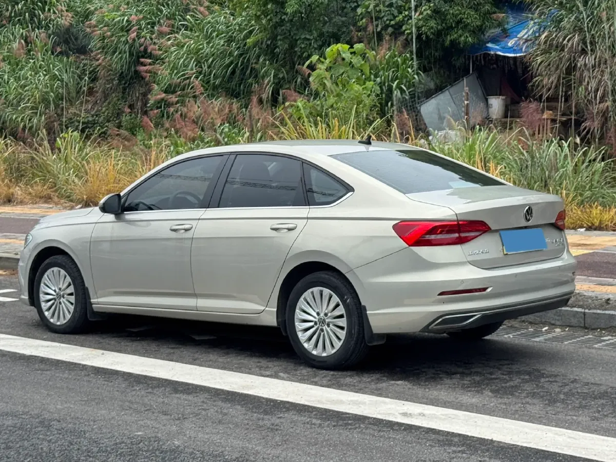2021 Volkswagen Lavida 1.4T 150HP L4 7DCT,autocango,china used car exporter,china ev exporter,chinese used car exporter,chinese used ev exporter