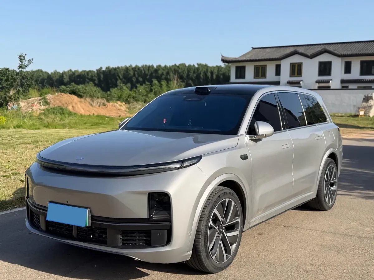 2022 Li L9 Range Extended 154HP REEV 42.6KWH,autocango,china used car exporter,china ev exporter,chinese used car exporter,chinese used ev exporter