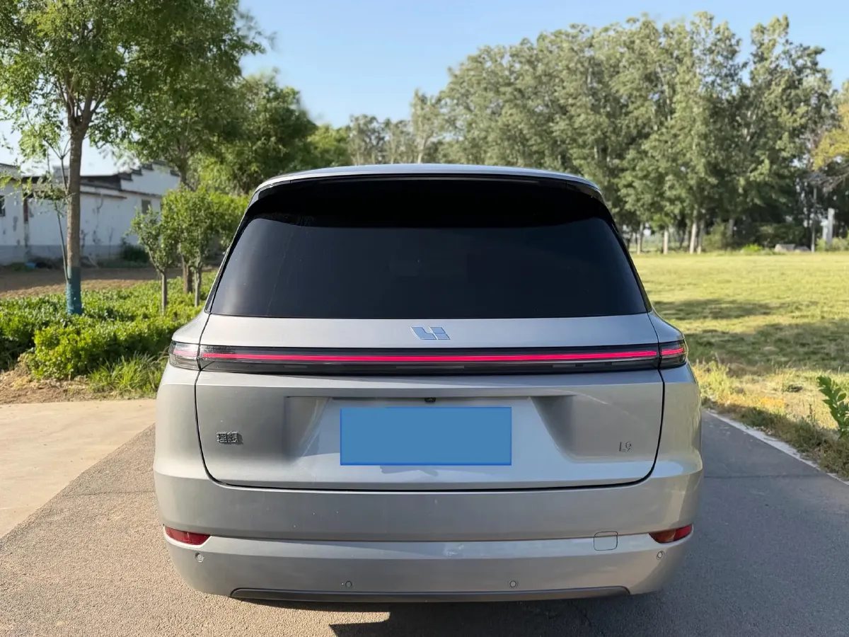 2022 Li L9 Range Extended 154HP REEV 42.6KWH,autocango,china used car exporter,china ev exporter,chinese used car exporter,chinese used ev exporter
