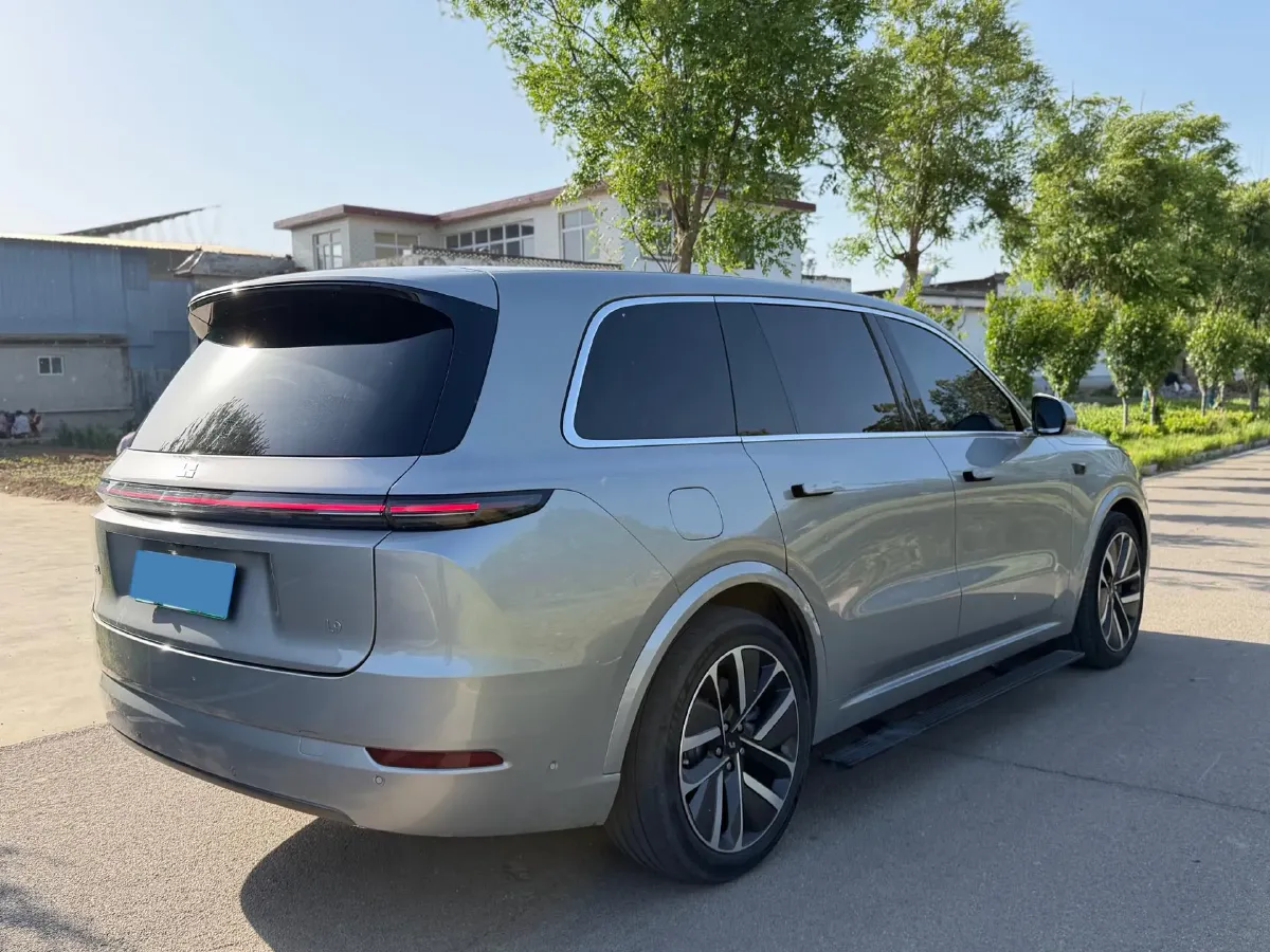 2022 Li L9 Range Extended 154HP REEV 42.6KWH,autocango,china used car exporter,china ev exporter,chinese used car exporter,chinese used ev exporter